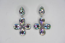 Load image into Gallery viewer, Majesty - Clip On Earrings