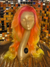 Load image into Gallery viewer, Mynx - Fluro Fizz (Exclusive)