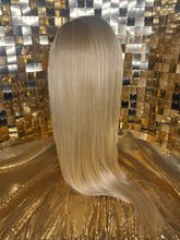 Load image into Gallery viewer, Mynx (Straightened Out) - Bimbo Blonde (Exclusive)