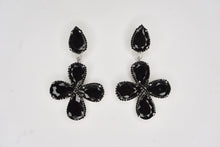 Load image into Gallery viewer, Majesty - Clip On Earrings