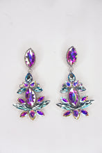 Load image into Gallery viewer, Mirage - Clip On Earrings