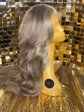 Load image into Gallery viewer, Mynx - Absolutely Ashy (Exclusive)