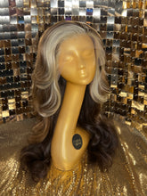 Load image into Gallery viewer, Mynx - Heavenly Highlights (Exclusive)