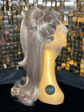 Load image into Gallery viewer, WOW Sculpted DownDo - Absolutely Ashy (Custom Styled)