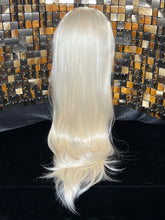 Load image into Gallery viewer, Nicki - Ice Queen