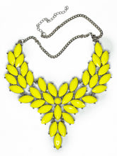 Load image into Gallery viewer, Empress - Necklace