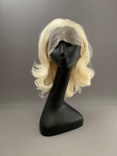 Load image into Gallery viewer, Rosie - Ice Queen