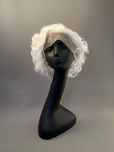 Load image into Gallery viewer, Emma - Blizzard