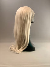 Load image into Gallery viewer, Heather - Silver Foxy