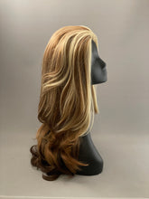 Load image into Gallery viewer, Kimberly Maximizer - Heavenly Highlights (Exclusive)(Non-lace attachment)