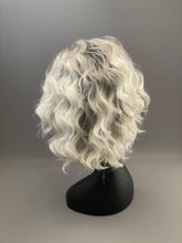 Load image into Gallery viewer, Megan - Salt & Pepper