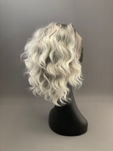 Load image into Gallery viewer, Megan - Salt & Pepper