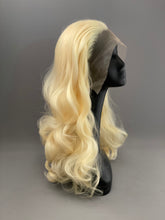 Load image into Gallery viewer, Kerri - Marilyn Blonde
