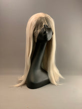 Load image into Gallery viewer, Heather - Silver Foxy