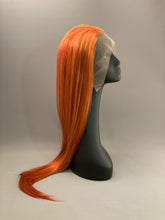 Load image into Gallery viewer, Nicki - Cinnamon Spice