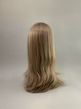 Load image into Gallery viewer, Heather - Sandstone