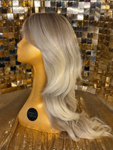 Load image into Gallery viewer, Sasha - Bleached Blonde (Exclusive) (Non-Lacefront)
