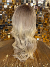Load image into Gallery viewer, Sasha - Bleached Blonde (Exclusive) (Non-Lacefront)
