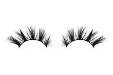 Load image into Gallery viewer, Charlie - Luxury Lashes

